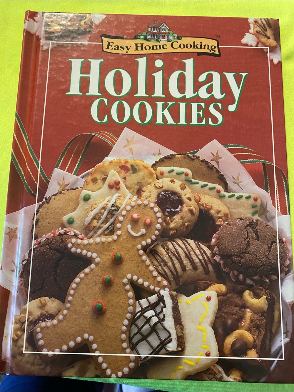 Holiday Cookies Cookbook - Red